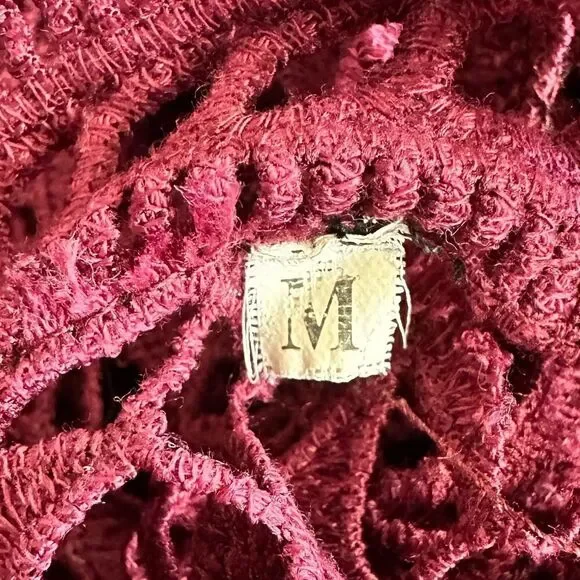 EUC Women’s Burgundy Long Sleeve Bodycon Dress Cut Outs -Tiered Bottom -Size M - Picture 3 of 14